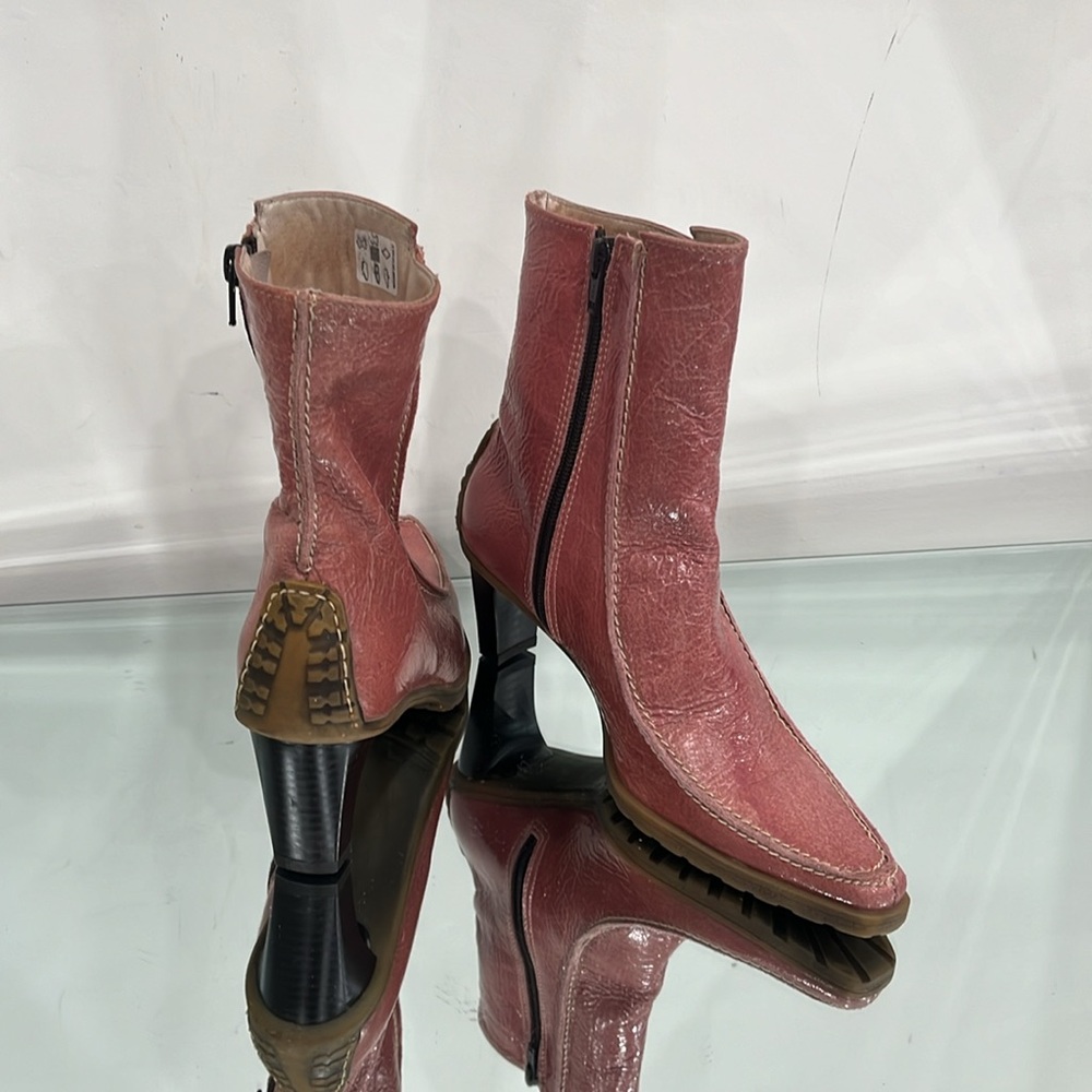 J. K. Acid Leather Ankle Booties in Dusty Pink 2.5” heel side zipper size 36